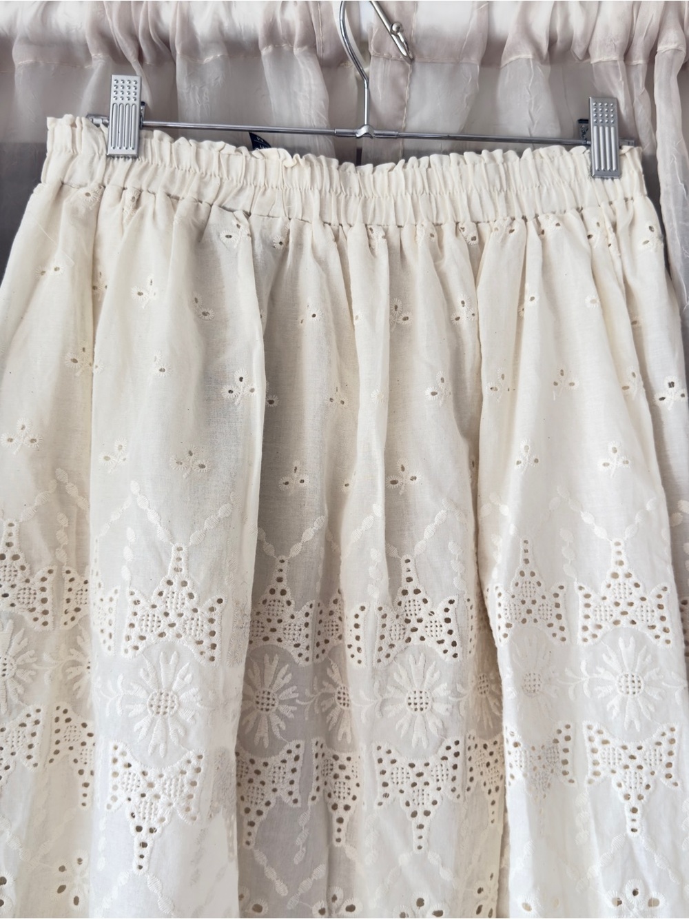 Cream Eyelet Tiered Maxi Skirt with Elastic Waist - Picture 4 of 7